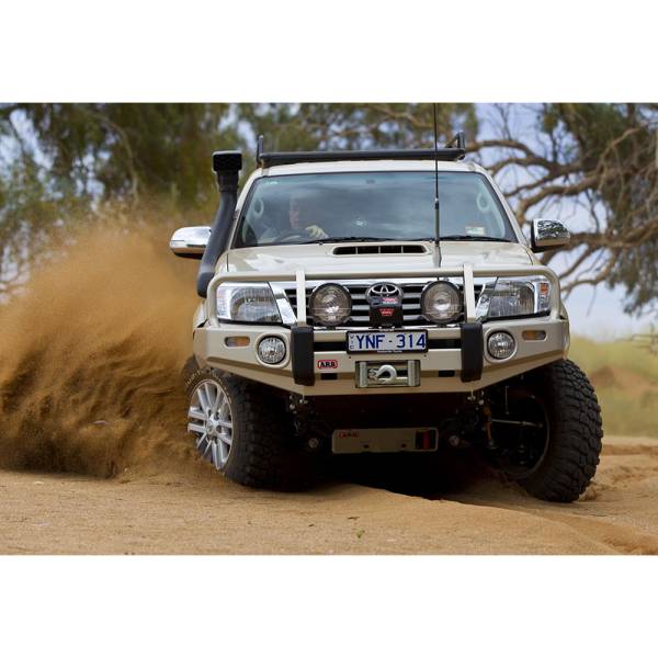 ARB 4x4 Accessories - ARB 3414490 Deluxe Front Bumper with Bull Bar for Toyota Hilux 2011-2015
