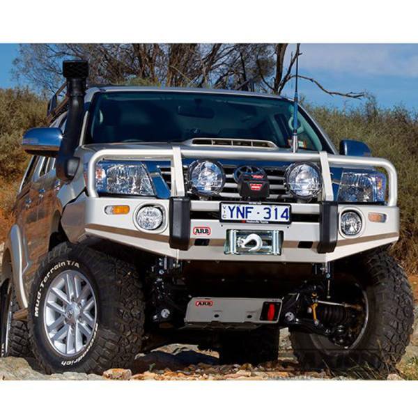 ARB 4x4 Accessories - ARB 3414520 Deluxe Front Bumper with Bull Bar for Toyota Hilux 2011-2015