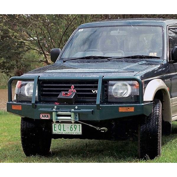 ARB 4x4 Accessories - ARB 3434030 Deluxe Front Bumper with Bull Bar for Mitsubishi Montero 1991-1997