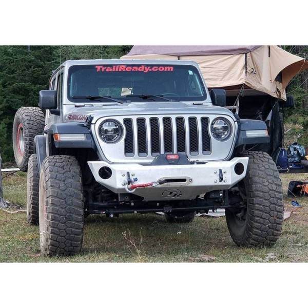 TrailReady - TrailReady 38515B Stubby Front Bumper for Jeep Gladiator JT 2018-2022