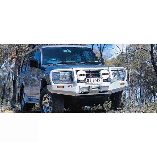 ARB 4x4 Accessories - ARB 3434020 Deluxe Front Bumper with Bull Bar for Mitsubishi Pajero 1991-2000