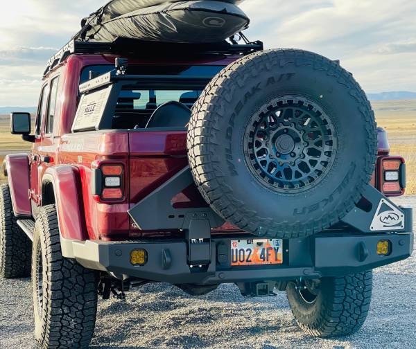 Expedition One - Expedition One JTGLDTR19+RB-S3TC Trail Series Rear Bumper with S3 Carrier System for Jeep Gladiator JT 2019-2024