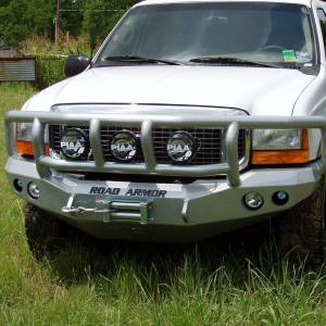 Road Armor - Road Armor 66002B Stealth Winch Front Bumper with Titan II Guard and Round Light Holes for Ford F250/F350/F450/Excursion 1999-2004 - Image 5