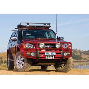 ARB 4x4 Accessories - ARB 3448360 Deluxe Front Bumper with Bull Bar for Holden Colorado 2008-2012