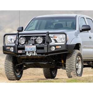 ARB 4x4 Accessories - ARB 3214520 Deluxe Front Bumper with Bull Bar for Toyota Hilux 2011-2015 - Image 2